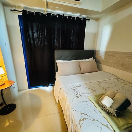 Moa Pasay Sea Residences Condotel Esterno foto